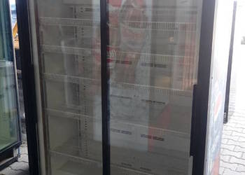 Tanie lodówki pojedyncze lub dwudrzwiowe, okrągłe, regały