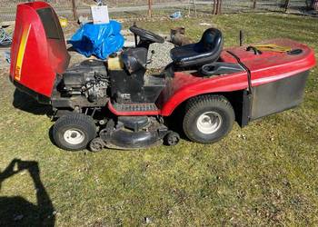 Sprzedam traktorek na części ( sprawny )