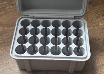 Pudełko na baterie AA