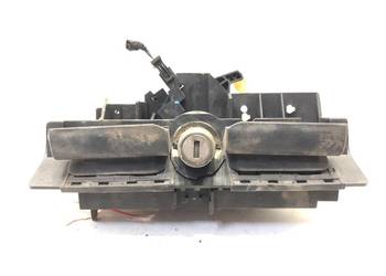 KLAMKA KLAPY TYŁ AUDI A3 8L 8D9827565H/J Hatchback 96-06