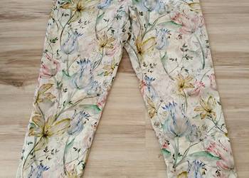 spodnie  letnie w kwiaty  M  H&M