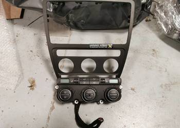 panel sterowania climatronic skoda octavia 2 ramka środkowa