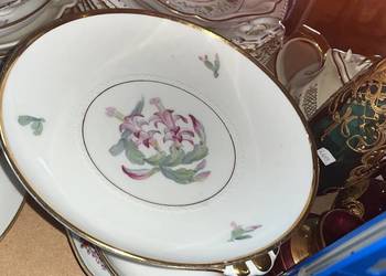 Patera na nodze. B&G. Kjöbenhan.  Made in Denmark.   Biała p Patera na nodze. B&G. Kjöbenhan.  Made in Denmark.   Biała p