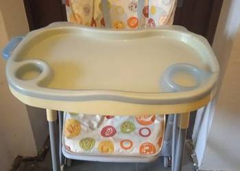 Fotelik krzesełko do karmienia dziecka