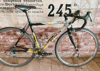 Rower szosowy Python DK03FA. Karbonowy widelec i korby. Shimano 105