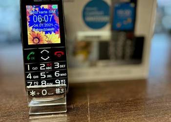 Telefon komórkowy Maxcom MM720 16 MB / 16 MB 2G czarny