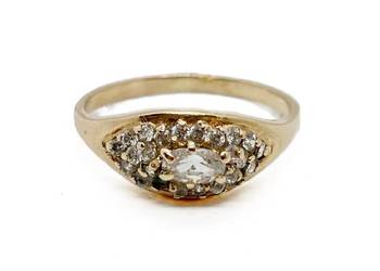 Złoty Pierścionek Próby 585 2,41g Rozmiar 17 Cyrkonie