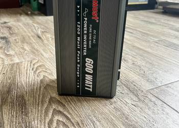 Przetwornica napięcia MUST PI15-0612 12V 230V 600W