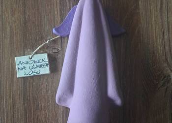 aniołek na uśmiech losu stan bdb wys 21 cm wykonany z kamionki