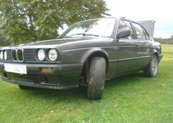 BMW E30 1.6