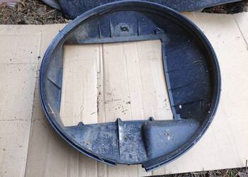 Mercedes W124 W201 2,3 benzyna M102 osłona chłodnicy tunel 190