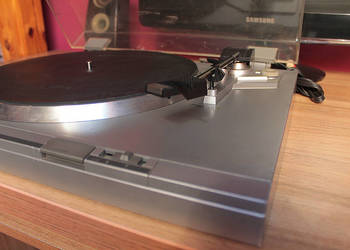 Gramofon Akai AP-D2, napęd bezpośredni, bez igły,