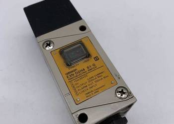Omron E3N-D2H4 S1-G Photoelectric switch