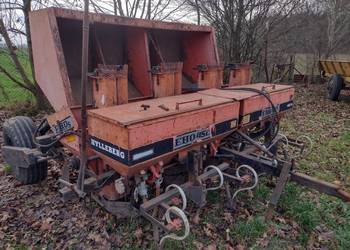 Sadzarka Hylleberg z podsiewaczem nawozu