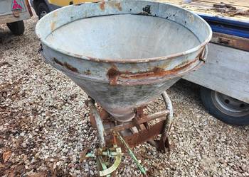 Siewka do nawozu lej