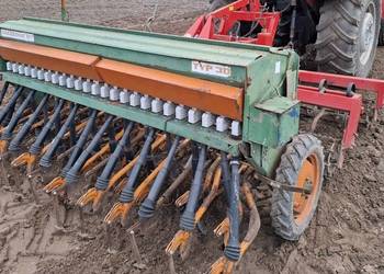 SIiewnik Amazone D7 3m