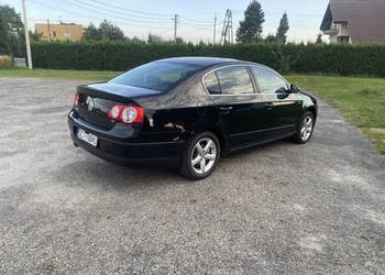 Volkswagen Passat 1.6 FSI sedan climatronic zadbany