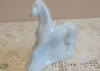 Figurka Porcelanowa Koń Książ Wałbrzych PRL