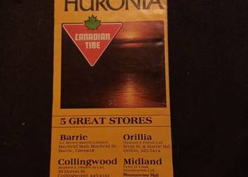 Canadian tire welcome to Huronia mapa + zdjęcie papieża w środku