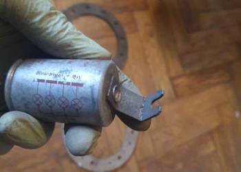 Duży bezpiecznik elektromagnetyczny przerywacz kierunkowskazów NRD (GDR)DDR
