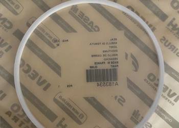 Uszczelniacz A183534 tłoka skrzyni biegów Case MX 5140 5250 Uszczelniacz A183534 tłoka skrzyni biegów Case MX 5140 5250