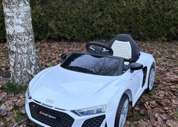 Samochód na akumulator Audi R8 LIFT biały autko na akumulator dla dzieci pi