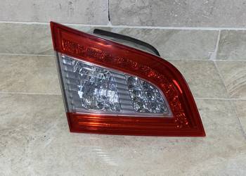 PEUGEOT 508 I LAMPA LEWA TYLNA W KLAPE 9686780580 LED