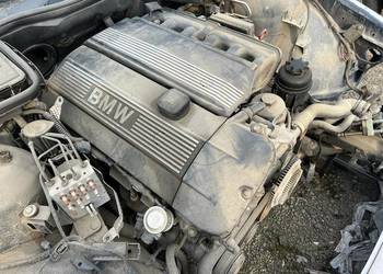Silnik BMW M54B22
