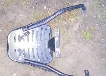 Mocowanie na kufer stelaż (regulowany) skuter, motocykl givi monoloc,