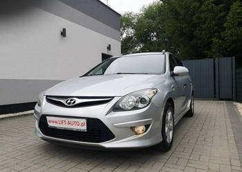Hyundai i30 1.6CRDI 90KM Klimatronic Kamera Alu 15" Isofix Serwis I (2002-…