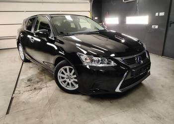 Lexus CT200h