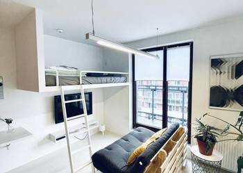 1pok, 33met, okolice Traugutta ANTRESOLA/TARAS/WINDA (Wrocław)