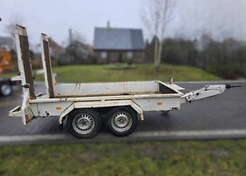 Przyczepka laweta OBERMAIER TPV 3030 (DMC 3 t) z najazdami do mini koparki…