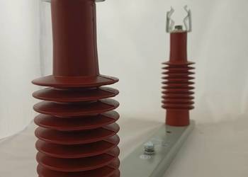 Podstawa bezpiecznikowa PB 24kV/442mm