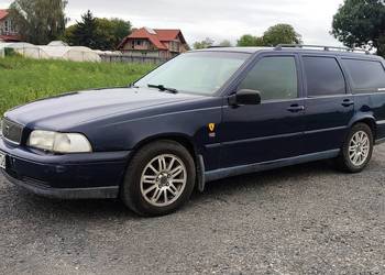 Volvo V70 II