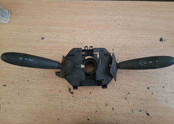 FIAT PUNTO II PRZELACZNIK ZESPOLONY SWIATEL WYCIERACZEK B826