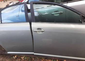drzwi Toyota Avensis sedan T25 prawe lewe