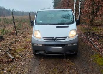 Opel Vivaro 1.9 long, 2003r