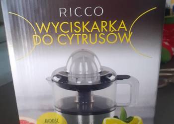 Wyciskarka do cytrusów Ricco