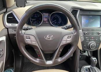 Do sprzedania Hyundai Santa Fe z 2017 roku.