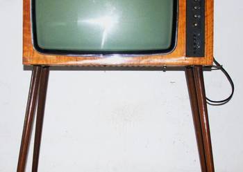 Uwaga zabytek !!! Telewizor Beryl 102