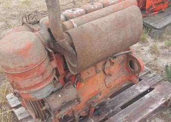 Silnik F4L812 do remontu, wal sie obraca