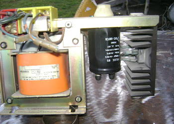 Transformator z 230 na 400 V   z prostownikiem