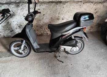 Sprzedam skuter Piaggio stan idealny