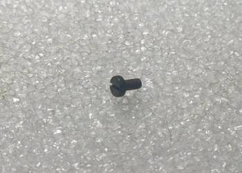 Śrubka górna do silnika lokomotywy BR 86 Piko-H0