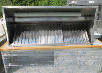 OKAP GASTRONOMICZNY TRAPEZOWY Z FILTRAMI 160/70/40