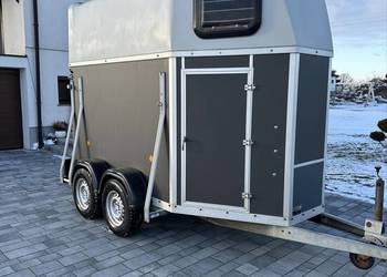 Przyczepa do przewozu 2 koni kat B dmc 1300 kg