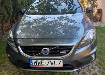Volvo v40 2.0 D.4 190kM