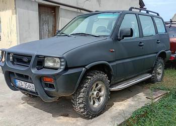 Ford maverick Terrano 2