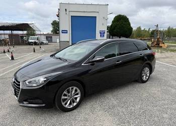 Hyundai i40 1.6 BENZYNA Klimatronik Nawigacja Kamera Ledy Tempomat HAK